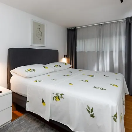 Apartment Stylish *